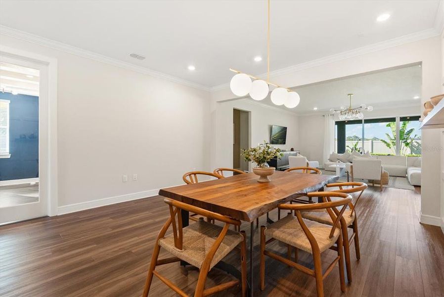 Furnished interior view inside a new home in , Winter Garden (Image 30).