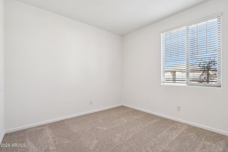 13-web-or-mls-W Camden Ave-S0402-013