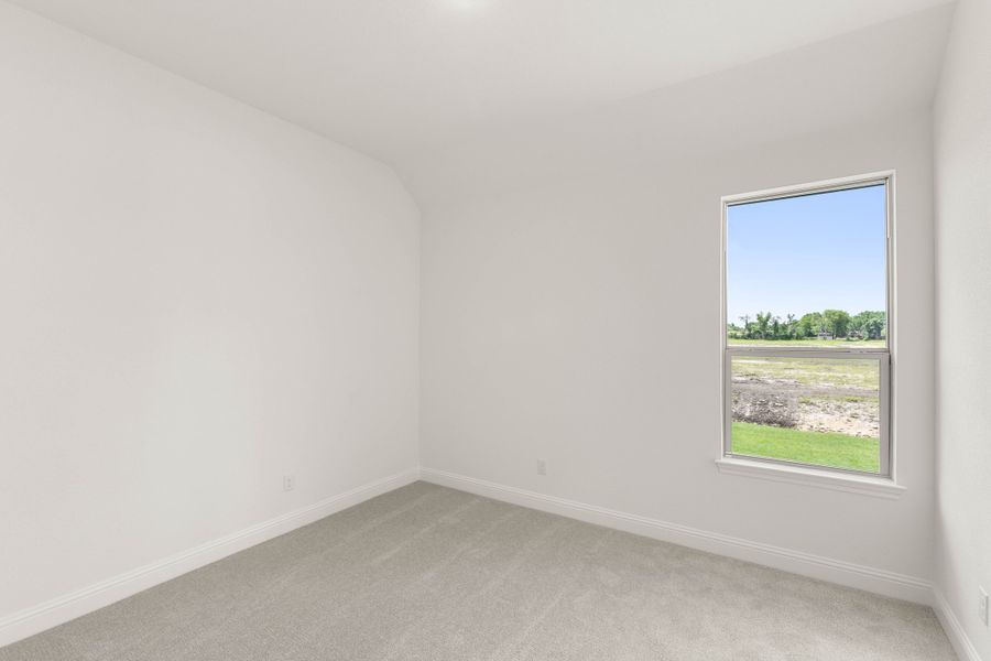 Spacious, unfurnished interior of a new home in Pecan Acres, Red Oak (Image 21). Spacious, unfurnished interior of a new home in Pecan Acres, Red Oak (Image 21).