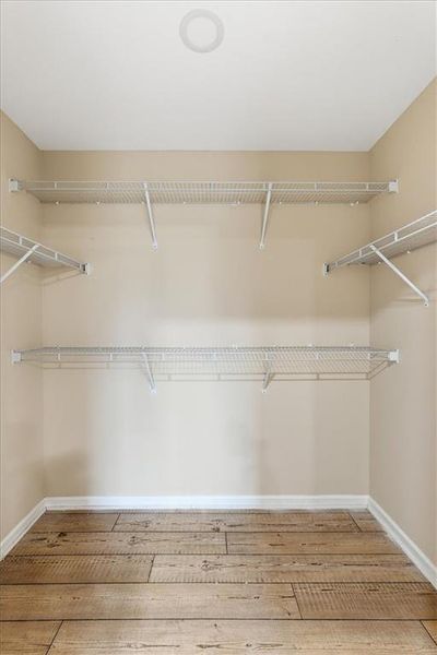 Spacious, unfurnished interior of a new home in , Taylorsville (Image 11).