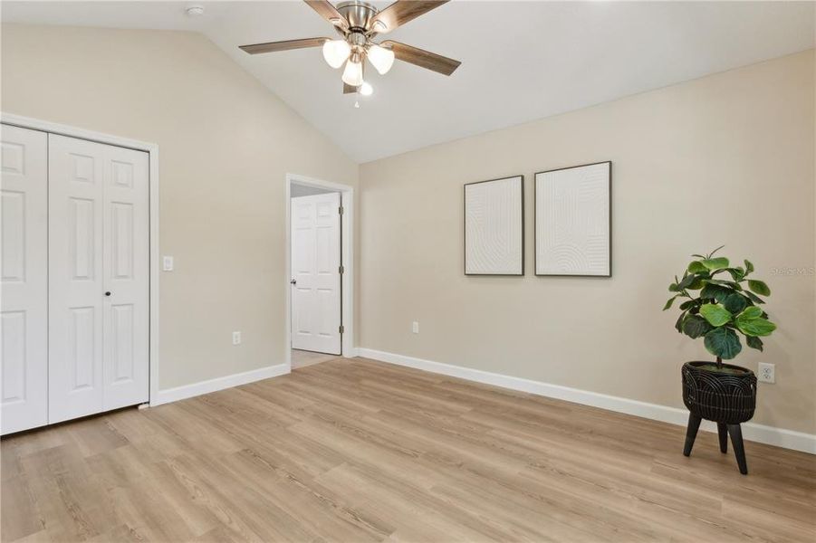 Spacious, unfurnished interior of a new home in , Eustis (Image 15).