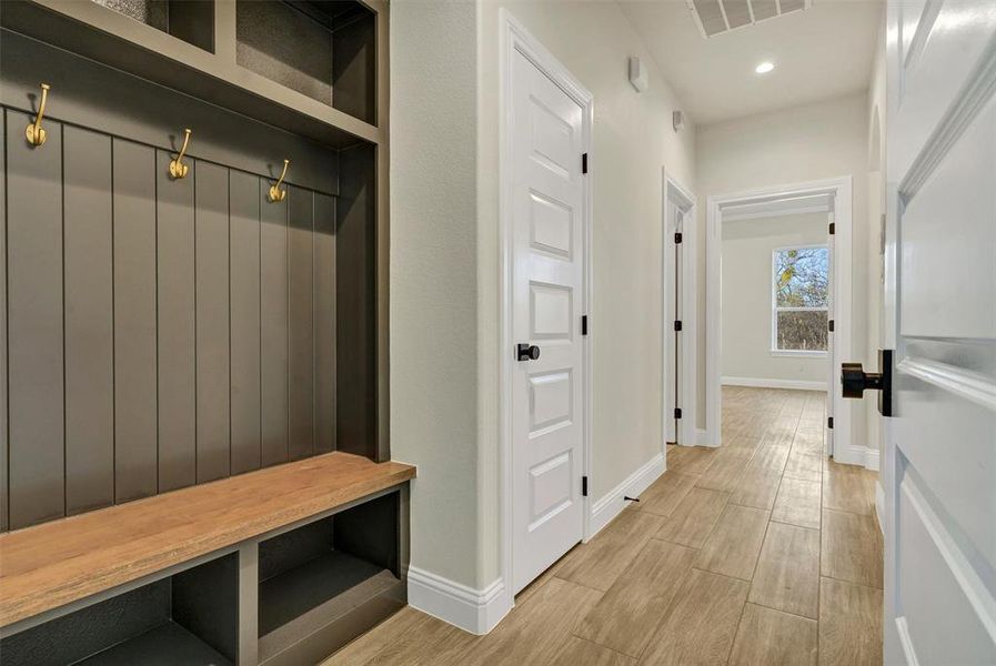 Furnished interior view inside a new home in , Granbury (Image 19).