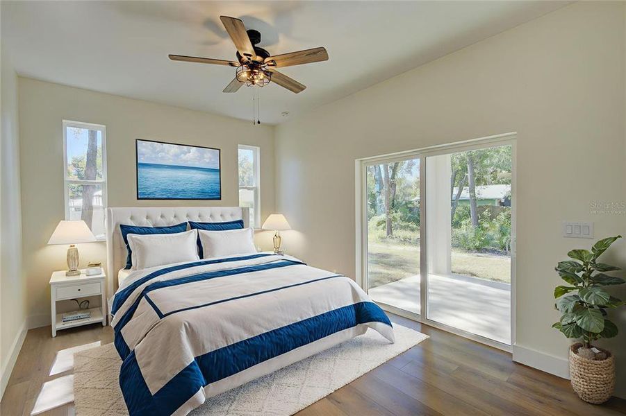 Furnished interior view inside a new home in , Mount Dora (Image 13).