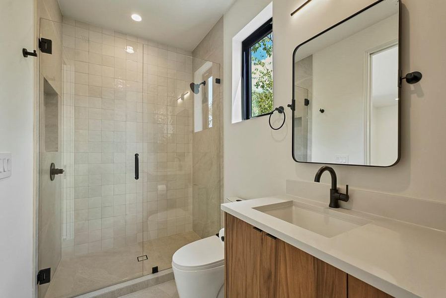 Secondary Bath 03 Secondary Bath 03