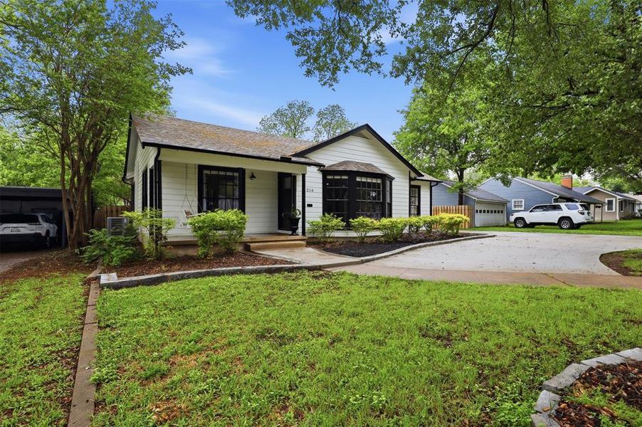 Front exterior of a new home in , Cleburne, TX, highlighting curb appeal (Image 1). Front exterior of a new home in , Cleburne, TX, highlighting curb appeal (Image 1).