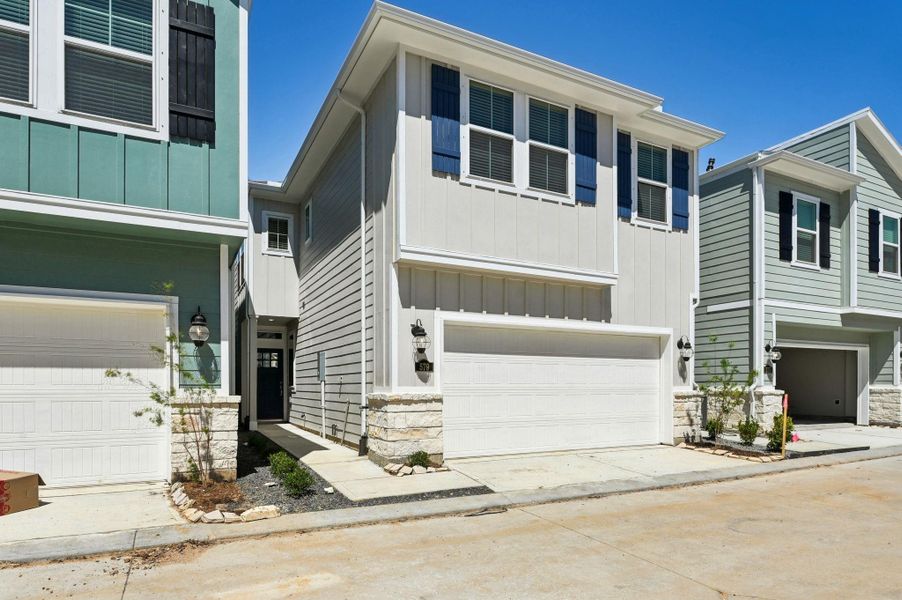 Photo is not of the actual home, but is an inspirational photo of builder’s model home and may depict options, furnishings, and/or decorator features that are not included