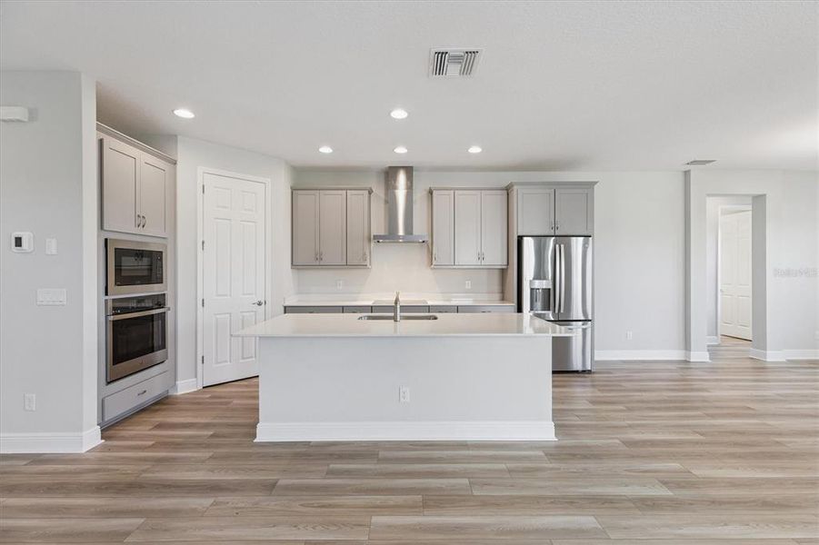 Image 35 of a home in Mirada.