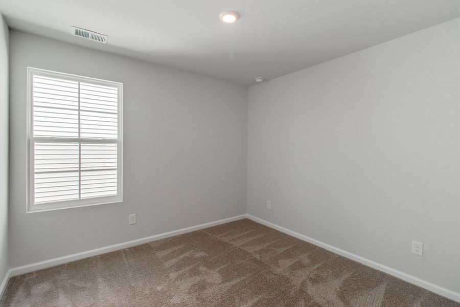 Spacious, unfurnished interior of a new home in Bluefield, Lexington (Image 43). Spacious, unfurnished interior of a new home in Bluefield, Lexington (Image 43).