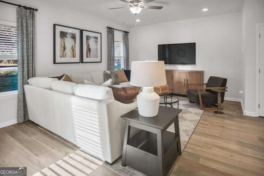 Furnished interior view inside a new home in Stonebridge North, Macon (Image 9).
