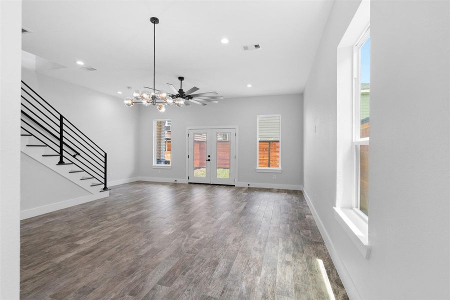 Image 8 of a home in . Image 8 of a home in .