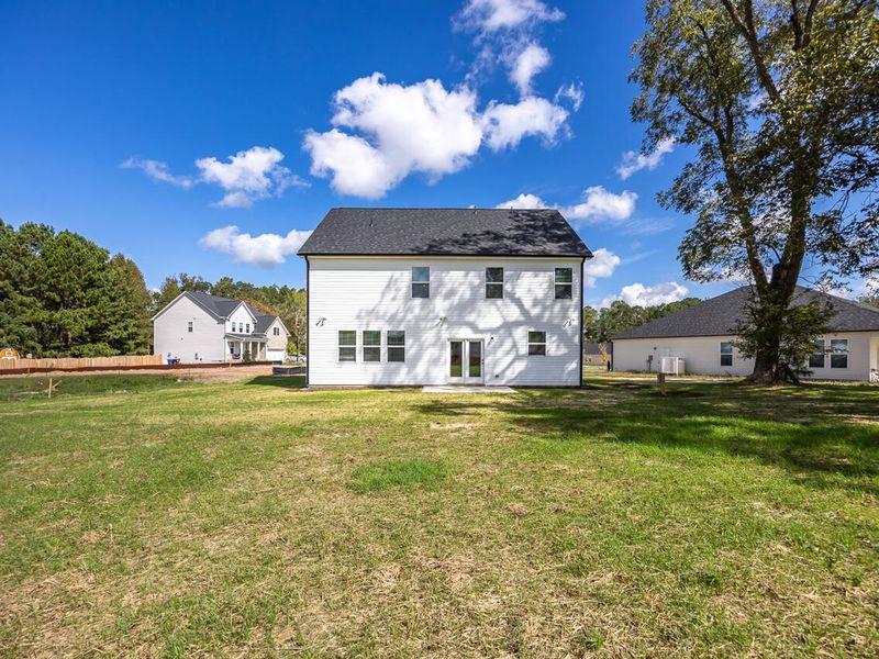 Exterior details and patio area of a home in Wellers Knoll, Lillington (Image 2).