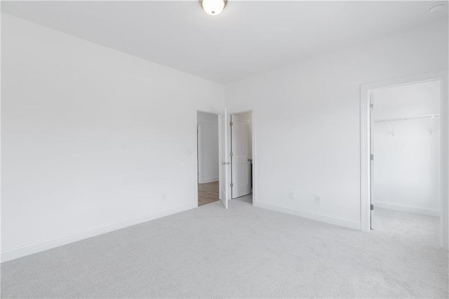 Spacious, unfurnished interior of a new home in , Buford (Image 24).