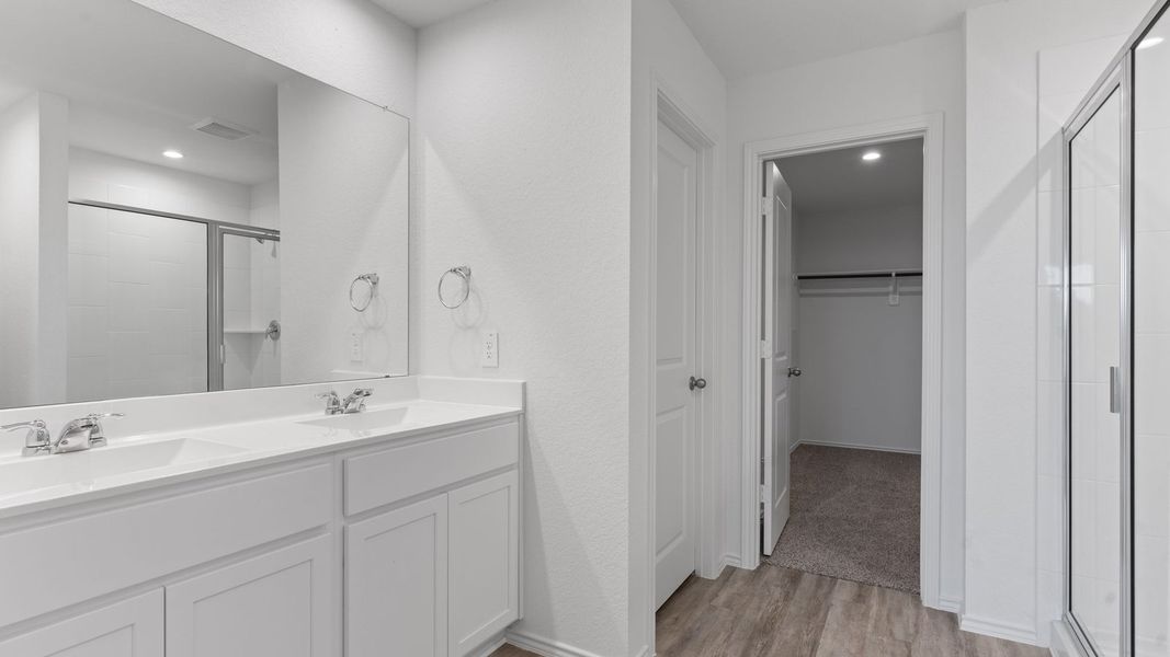 Furnished interior view inside a new home in Emberly, Beasley (Image 15).