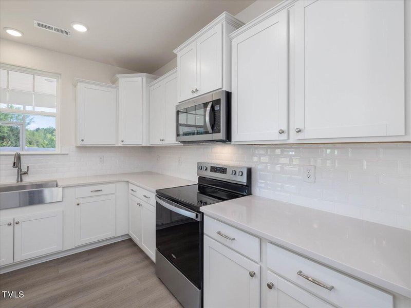 31-031-Lot93-BlakePond-Drayton-20250416 31-031-Lot93-BlakePond-Drayton-20250416