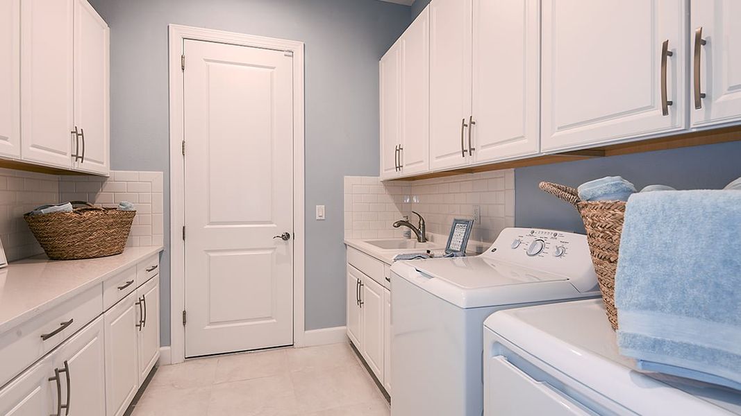 Furnished interior view inside a new home in Esplanade at Azario Lakewood Ranch, Bradenton (Image 14). Furnished interior view inside a new home in Esplanade at Azario Lakewood Ranch, Bradenton (Image 14).