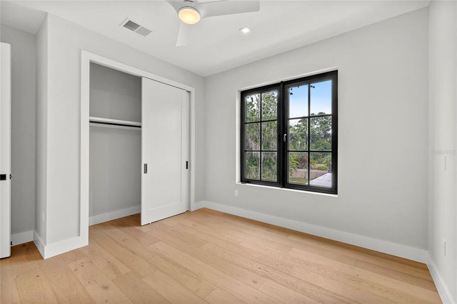 Spacious, unfurnished interior of a new home in , Orlando (Image 57). Spacious, unfurnished interior of a new home in , Orlando (Image 57).