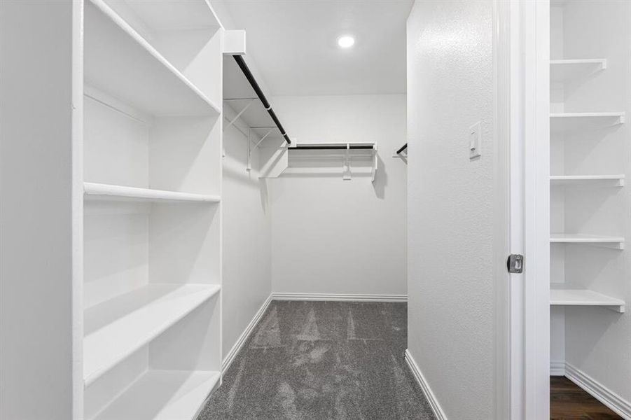 Image 30 of a home in River Ridge. Image 30 of a home in River Ridge.