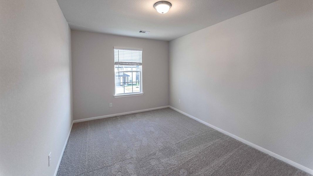 Spacious, unfurnished interior of a new home in Pearlbrook, Texas City (Image 4).