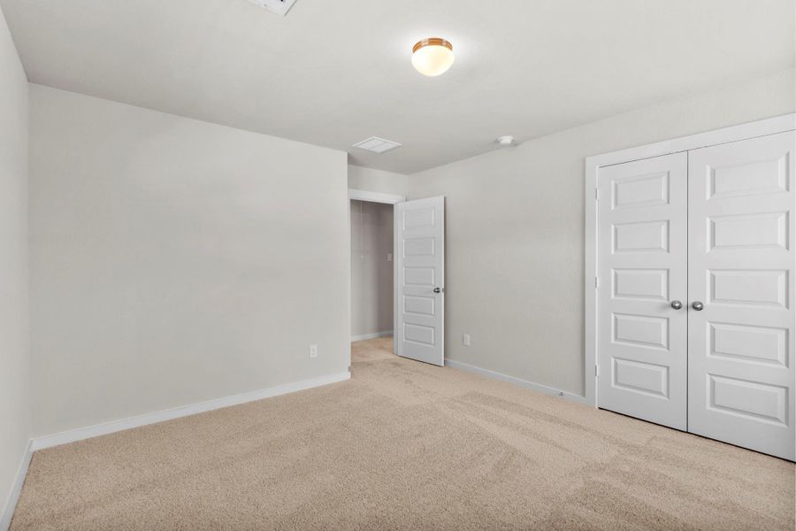 Spacious, unfurnished interior of a new home in Cypresswood Landing, Humble (Image 26).