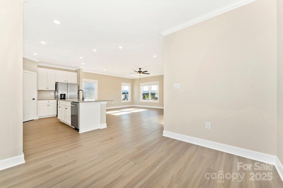 Spacious, unfurnished interior of a new home in , Winston-Salem (Image 13).