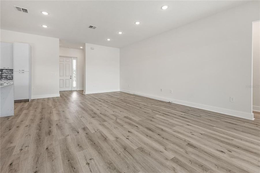 Spacious, unfurnished interior of a new home in , Port Charlotte (Image 17). Spacious, unfurnished interior of a new home in , Port Charlotte (Image 17).