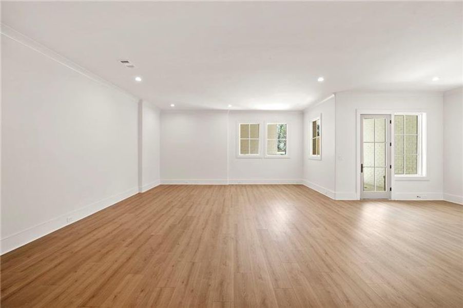 Spacious, unfurnished interior of a new home in , Atlanta (Image 57). Spacious, unfurnished interior of a new home in , Atlanta (Image 57).