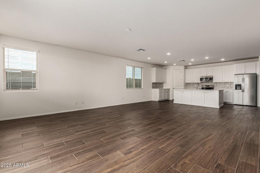 9 - Soft Wind 9 - Soft Wind