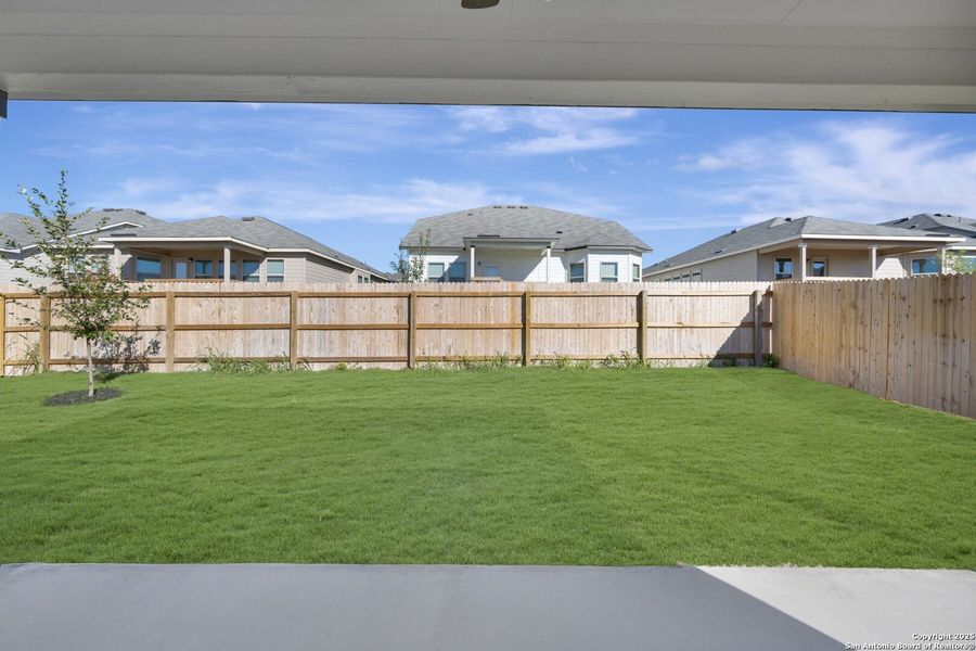 Exterior details and patio area of a home in Greenspoint Heights, Seguin (Image 22).