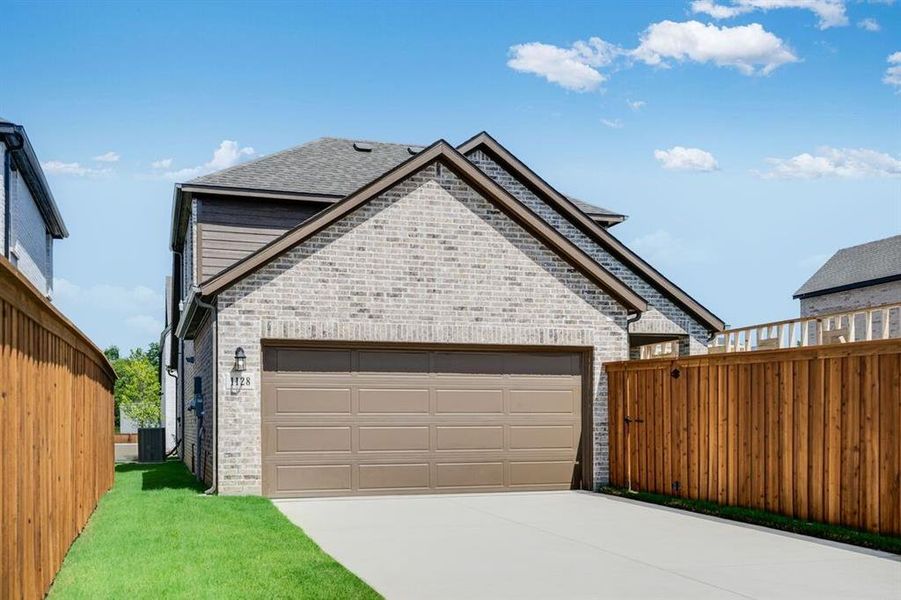 1128 Wheatgrass Mews ~ Ready Now 1128 Wheatgrass Mews ~ Ready Now