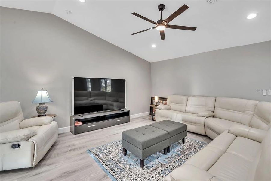 Furnished interior view inside a new home in , Port Charlotte (Image 20).
