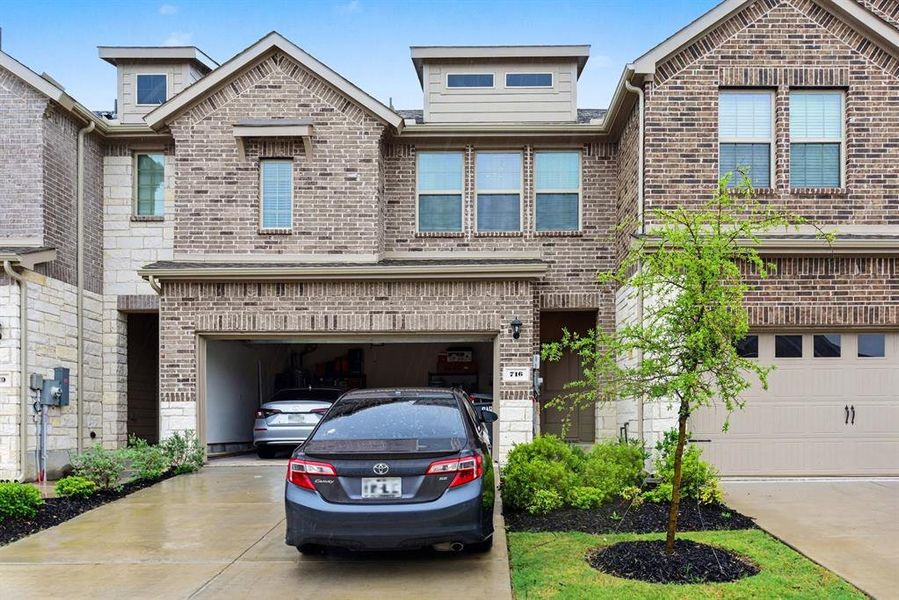 Image 28 of a home in .