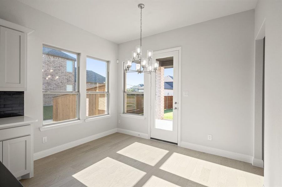 2705 Chambray- Dining-1 2705 Chambray- Dining-1