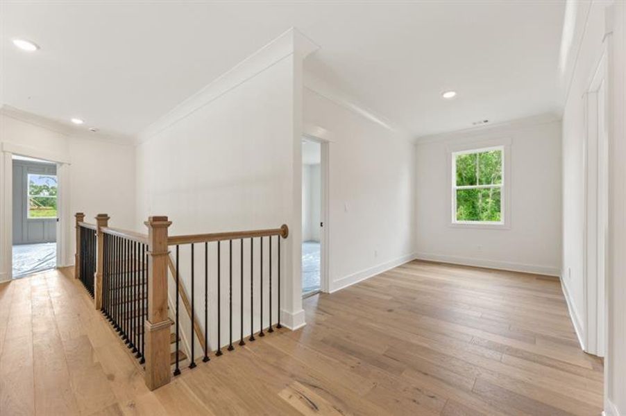Spacious, unfurnished interior of a new home in White Post on Lake Lanier, Gainesville (Image 11).