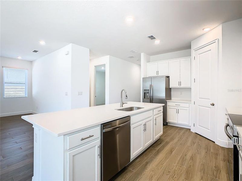 Furnished interior view inside a new home in , Winter Garden (Image 12).