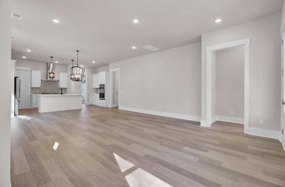 Spacious, unfurnished interior of a new home in Indigo Grove Single Family Homes, Johns Island (Image 32).