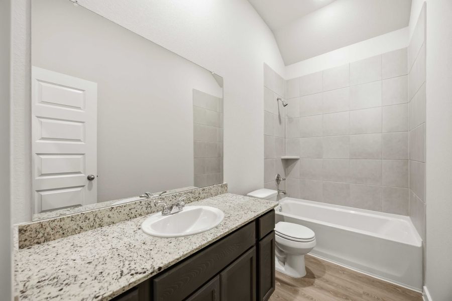 12239 Danza Dr - Juniper C - Secondary Bathroom 12239 Danza Dr - Juniper C - Secondary Bathroom