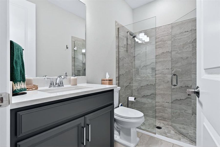 Furnished interior view inside a new home in , Lakewood Ranch (Image 16).