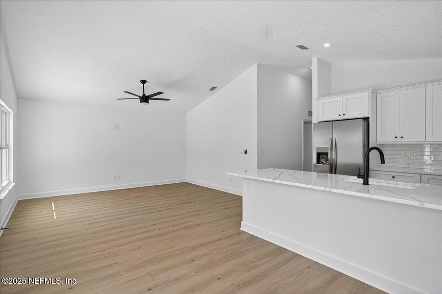 Spacious, unfurnished interior of a new home in , St. Augustine (Image 36).