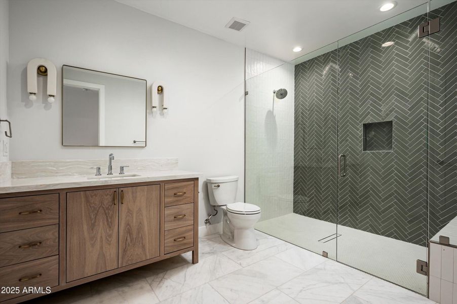 43-10220 N 66th St Paradise Valley-42