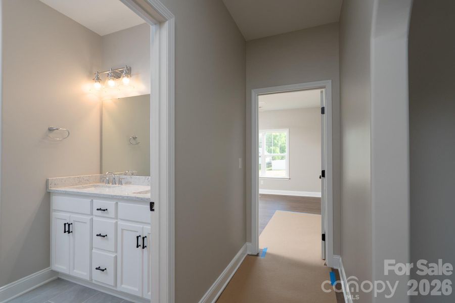 Spacious, unfurnished interior of a new home in , Salisbury (Image 28).