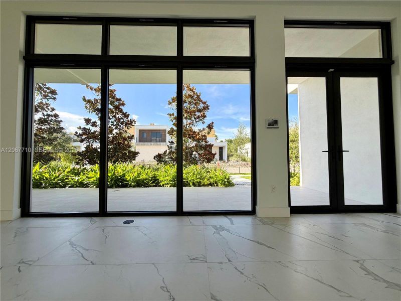Spacious, unfurnished interior of a new home in , Weston (Image 53). Spacious, unfurnished interior of a new home in , Weston (Image 53).