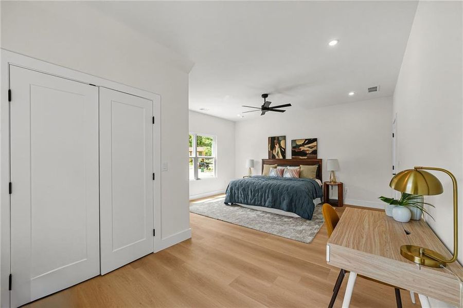 Furnished interior view inside a new home in , Decatur (Image 15).