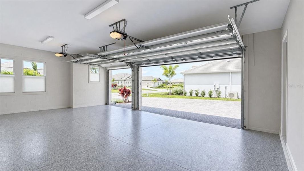 Spacious, unfurnished interior of a new home in Shellstone at Waterside, Sarasota (Image 24). Spacious, unfurnished interior of a new home in Shellstone at Waterside, Sarasota (Image 24).