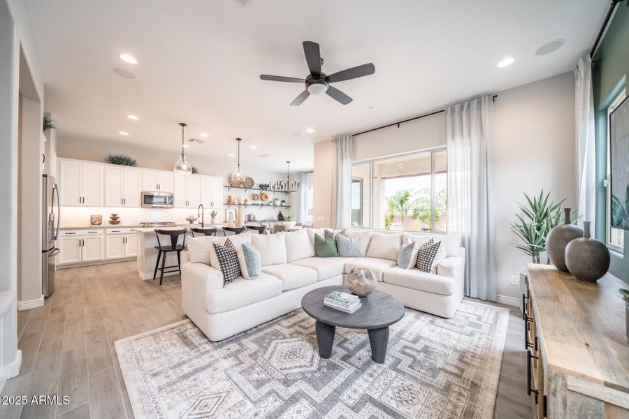 3836 S Gladiolus Circle 3836 S Gladiolus Circle