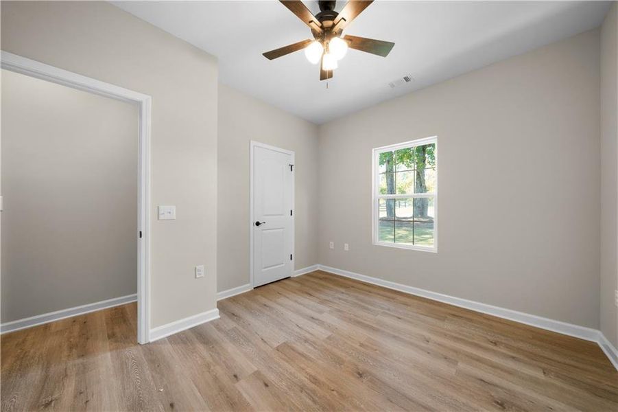 Spacious, unfurnished interior of a new home in , Cedartown (Image 21). Spacious, unfurnished interior of a new home in , Cedartown (Image 21).