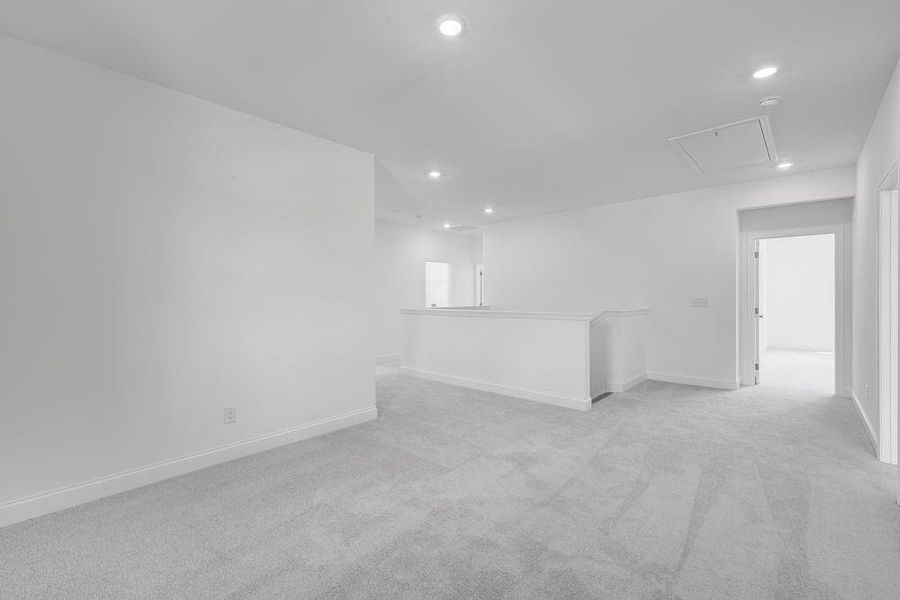 Spacious, unfurnished interior of a new home in Bennett Farm, Loganville (Image 16). Spacious, unfurnished interior of a new home in Bennett Farm, Loganville (Image 16).