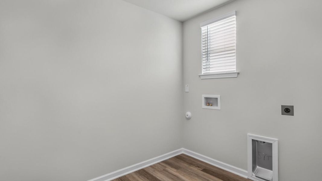 Spacious, unfurnished interior of a new home in Magnolia Ridge at Blake Farm, Wilmington (Image 38).