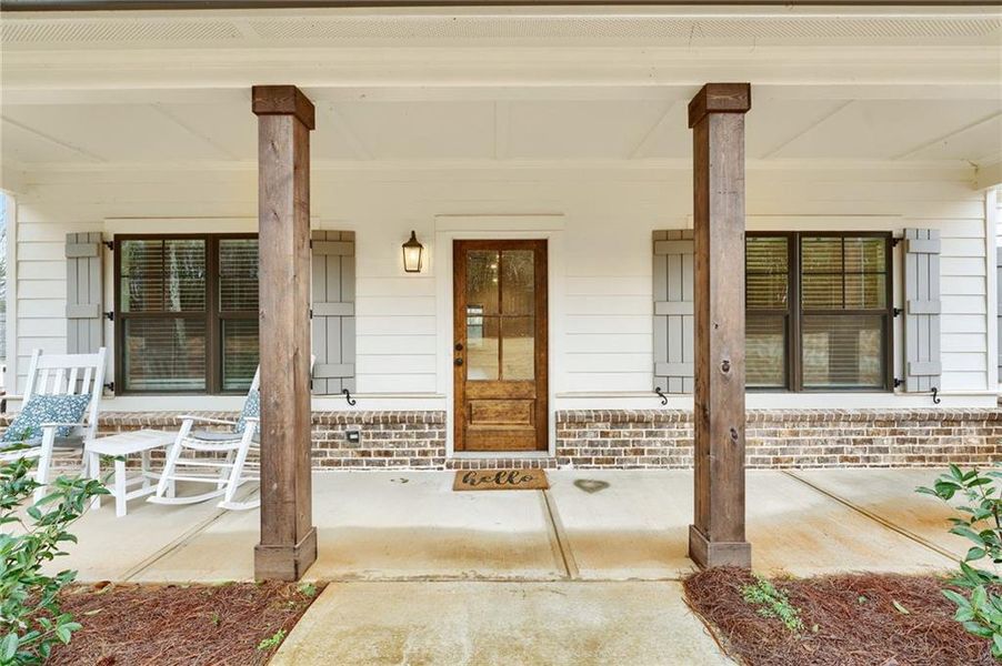 Exterior details and patio area of a home in Alcovy Station, Covington (Image 3).