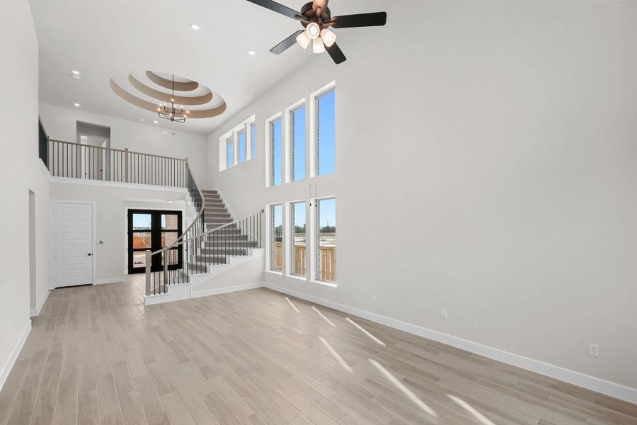 Representative image. Features, specifications, selections and colors may vary.