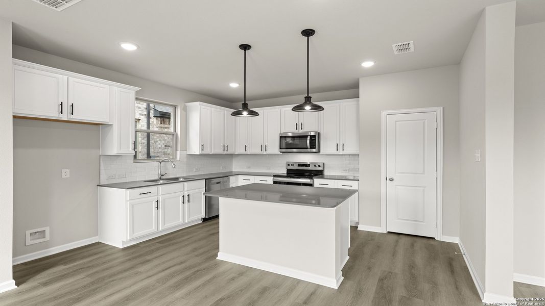 Furnished interior view inside a new home in Fairway Crossing 40s, San Antonio (Image 10).